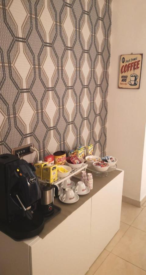 나폴리 Domus Luigi Leone B&B 외부 사진